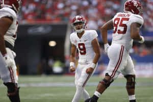 Bryce Young Alabama Quarterback Action Wallpaper