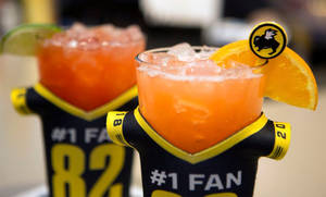 Buffalo Wild Wings Beverage Wallpaper