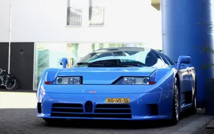 Bugatti Eb110 - A Classic Beauty Wallpaper