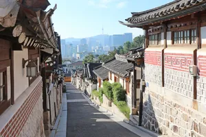 Bukchon Hanok Village Seoul Skyline Wallpaper