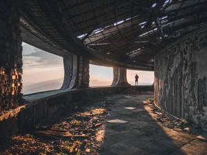 Bulgaria Abandoned Building Wallpaper