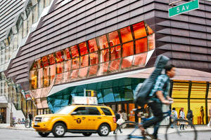 Busy Street Near The New School Wallpaper