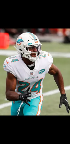 Byron Jones Running Wallpaper