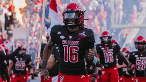 C J Bailey Football Player Wallpaper