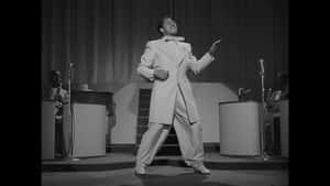 Cab Calloway Performingin White Suit Wallpaper