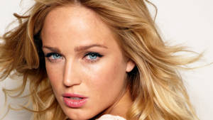 Caity Lotz Macro Shot Wallpaper