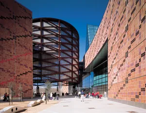 California Science Center Exterior Wallpaper