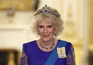 Camilla Blue Dress Tiara Wallpaper