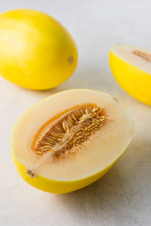 Canary Melon Open Cut Wallpaper