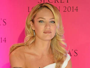 Candice Swanepoel At Victoria's Secret Event 2014 Wallpaper