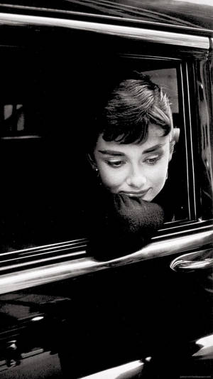 Candid Audrey Hepburn Wallpaper