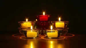 Candles In Circles Wallpaper