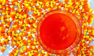 Candy Cornand Honey Jar Wallpaper