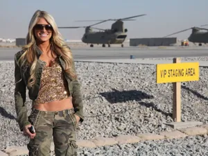 Caption: Enchanting Barbie Blank Striking A Pose Wallpaper