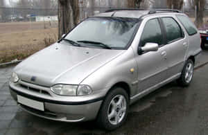Caption: Fiat Palio - Compact Hatchback For The City Wallpaper