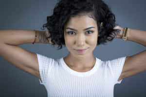 Caption: Grammy-nominated R&b Sensation Jhene Aiko In Concert Wallpaper