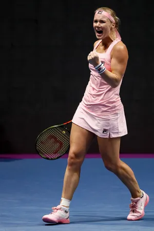 Caption: Kiki Bertens In Action Wallpaper