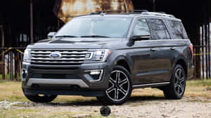 Caption: Sleek And Powerful - The Ford Expedition Wallpaper