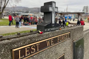 Caption: Solemn Remembrance Day In Canada Wallpaper