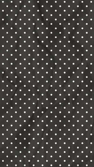 Captivating Black And White Dots Pattern Wallpaper