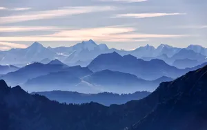 Captivating Blue Mountains Landscape Wallpaper