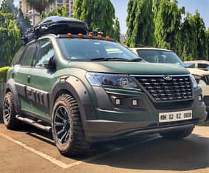 Captivating Elegance Of Mahindra Xuv500 Wallpaper