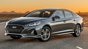 Captivating Hyundai Sonata Wallpaper