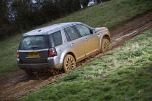 Captivating Land Rover Freelander On A Breathtaking Adventure Wallpaper
