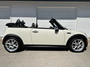 Captivating Mini Cooper Convertible Wallpaper