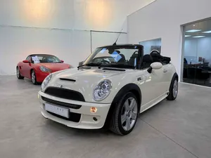 Captivating Mini Cooper S Convertible Wallpaper