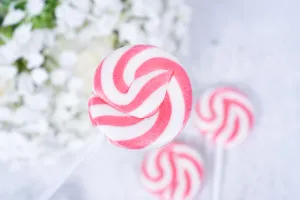 Captivating Pink Candy Wonderland Wallpaper