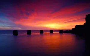 Captivating Sunset Hues Wallpaper