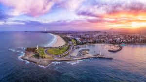 Captivating Sunshine At Wollongong Beach Wallpaper