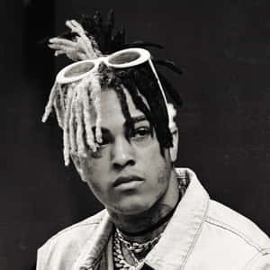 Captivating Xxxtentacion Profile Picture Wallpaper