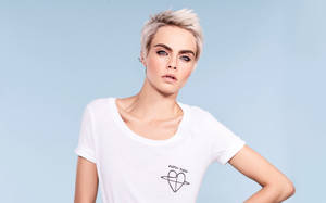 Cara Delevingne Short Hair Wallpaper