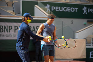 Carlos Moya Yellow Mask Coaching Nadal Wallpaper