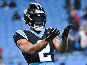 Carolina Panthers Player Dj Moore Blows A Kiss Wallpaper
