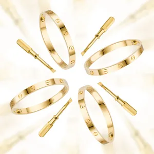 Cartier Bracelets Four Wallpaper