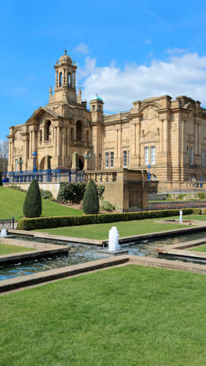 Cartwright Hall Bradford Park View Wallpaper