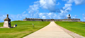 Castillo San Felipe Del Morro Pathway Wallpaper