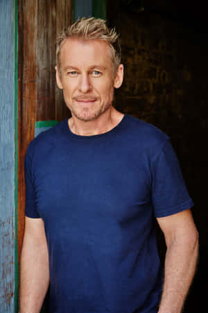 Casual Portrait Richard Roxburgh Wallpaper