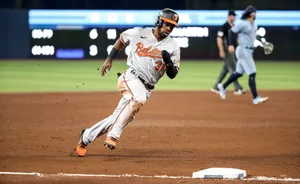 Cedric Mullins Baseball Action Running Bases Wallpaper