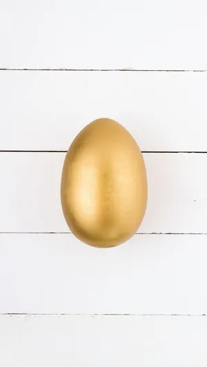 Celebrate Easter With A Colorful Egg Wallpaper