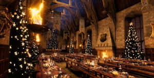 Celebrate The Holidays With The Magic Of Harry Potter Wallpaper