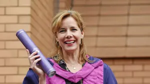 Celebrated Ballet Icon - Darcey Bussell Mid Performance. Wallpaper