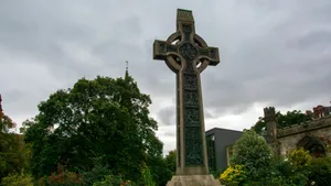 Celtic Cross Monument Wallpaper