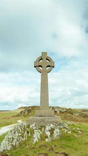 Celtic Cross On Hilltop Wallpaper