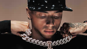 Central Cee Jewelry Style Wallpaper