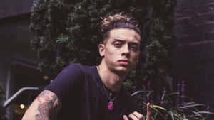 Central Cee Urban Style Portrait Wallpaper