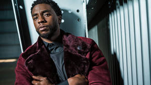 Chadwick Boseman Red Velvet Jacket Wallpaper